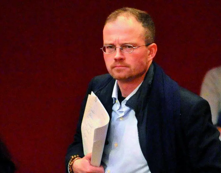 Genova spende e gli assessori viaggiano