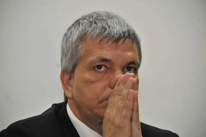 "Berlusconi? Non capisco l'odio contro di lui..." 
Nichi pronto a lasciare se la politica non cambia