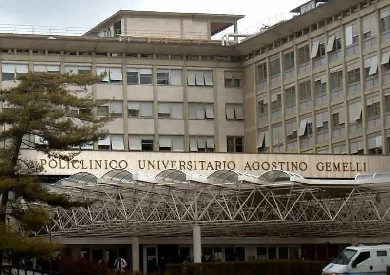 Roma, paura al Gemelli: infermiera con la tbc 
Primo caso di contagio per una bimba di 5 mesi