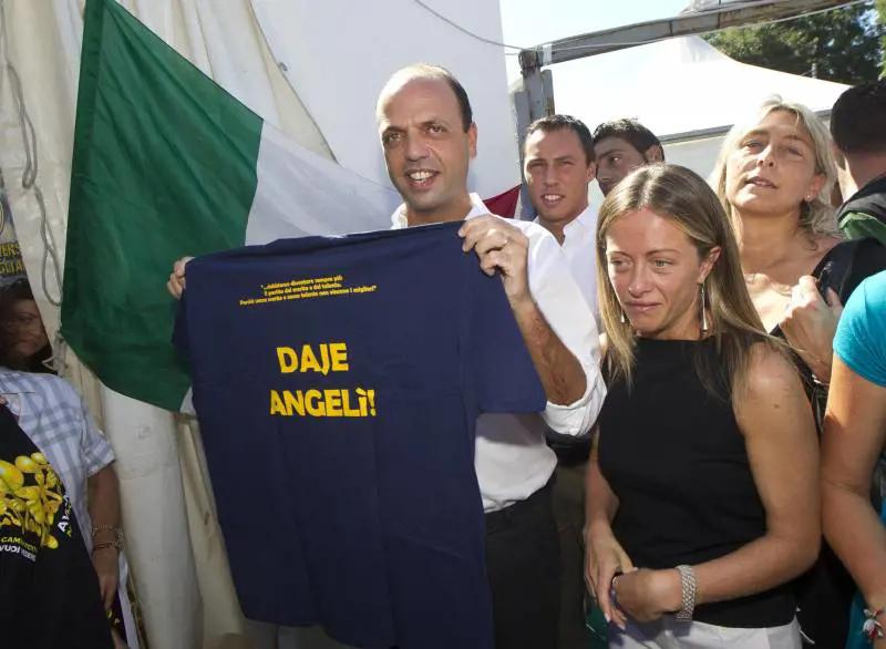 Alfano detta le regole: fuori chi rema contro