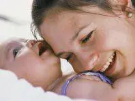 Contro i bamboccioni 
adesso è fuorilegge  
la mamma protettiva