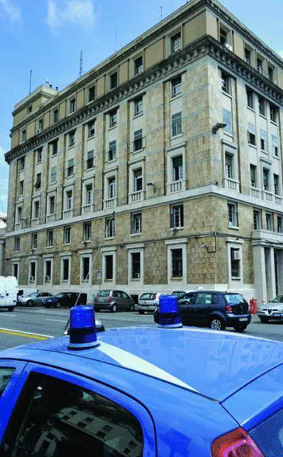 Struppa, legato e imbavagliato in casa dai rapinatori