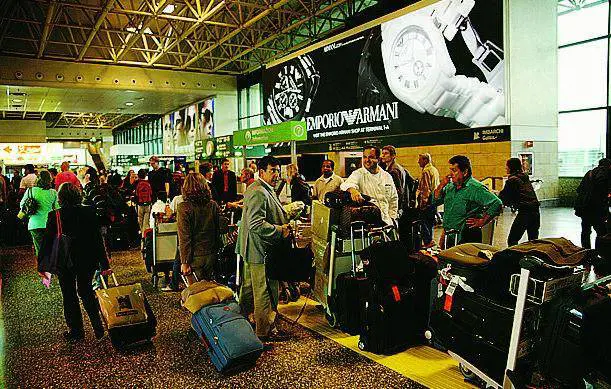 Tagli al personale e meno voli A Malpensa un effetto-deserto