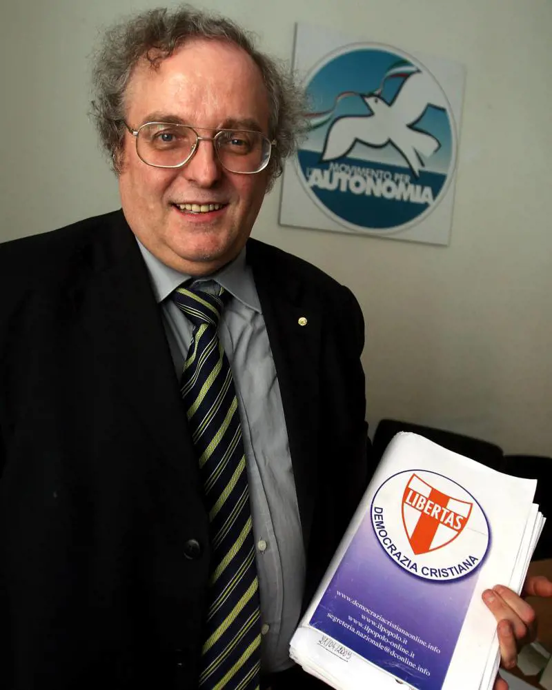 La Balena bianca rialza la testa: nuovo congresso