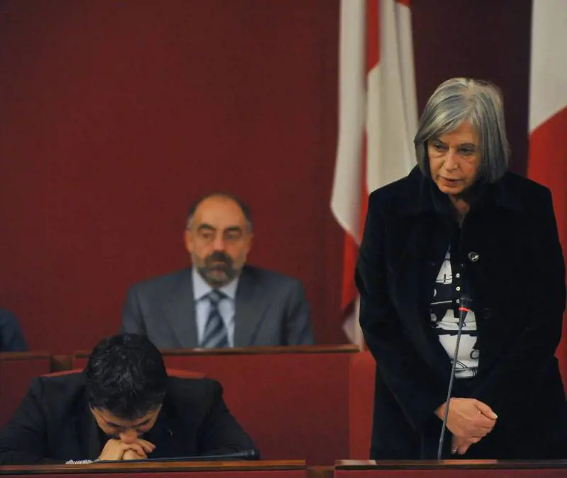 Amici di Marta, gli applausi fateli a chi ha spalato, non a lei