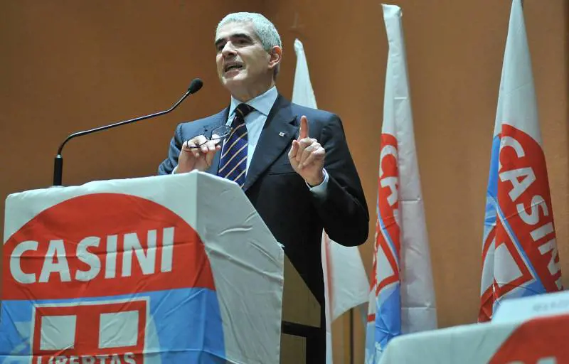 LUdc strizza locchio a Pisapia Palmeri no: «Noi opposizione»