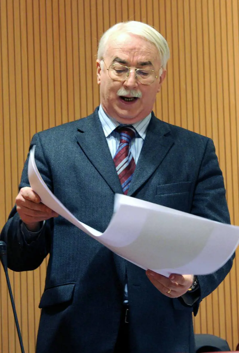 Carabinieri in Comune per le carte dei centri sociali