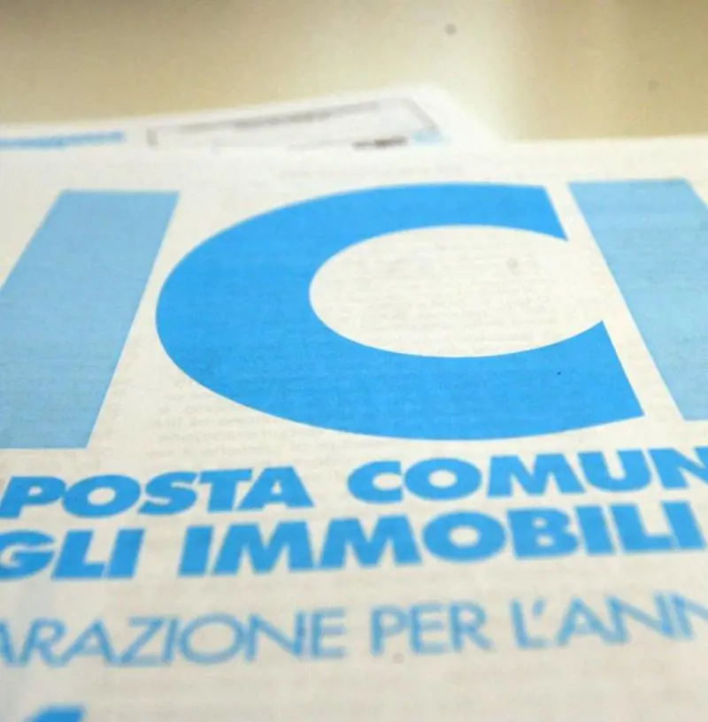 Tabacci: «LIci si paghi in base al reddito»