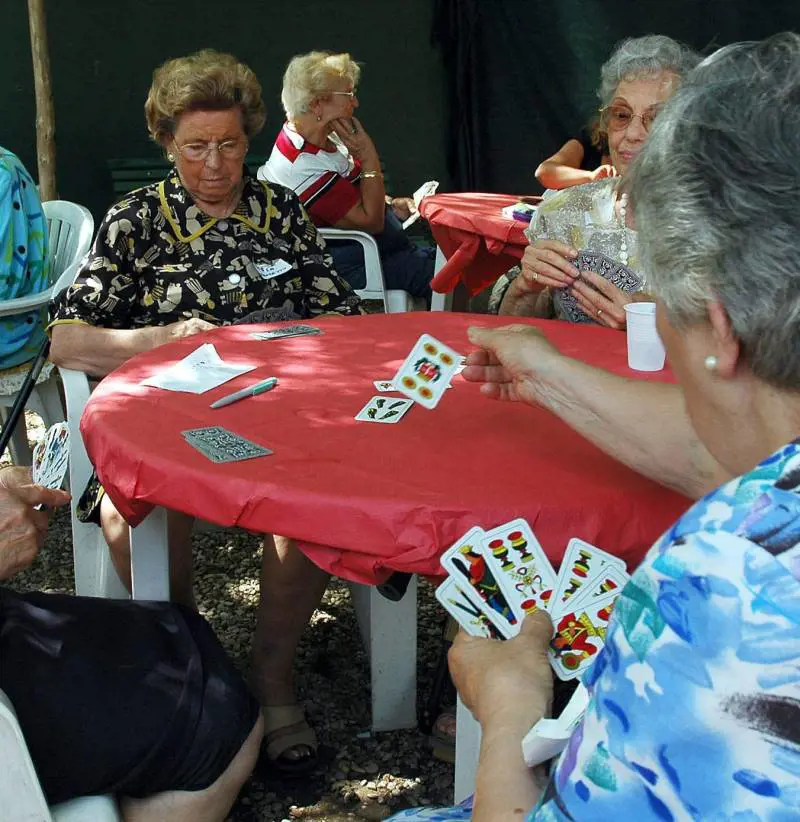 Lelisir di lunga vita? In mano alle donne