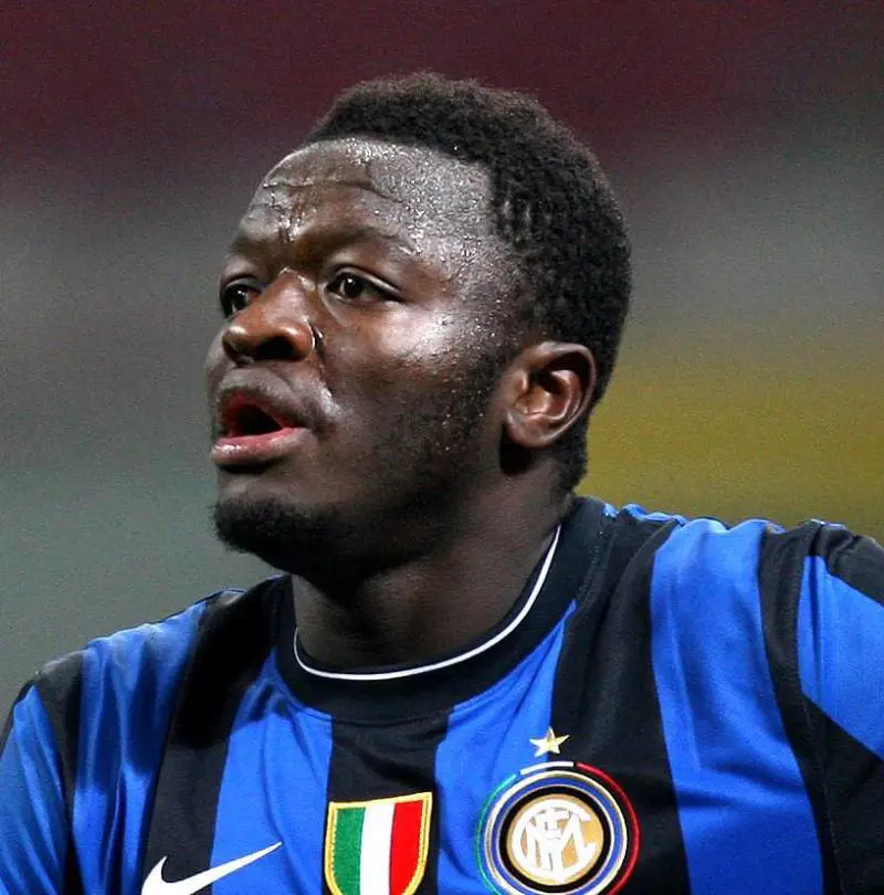Rubano gioielli a casa Muntari mentre lui gioca a San Siro