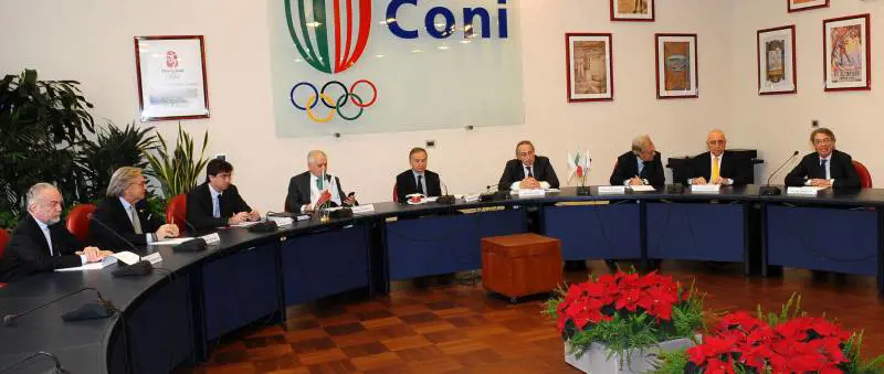 Al tavolo della pace l’amaro è Petrucci