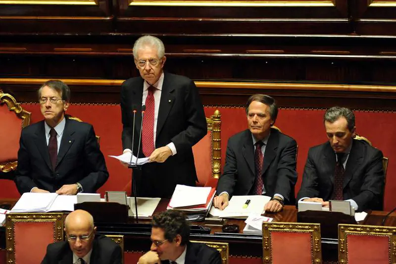 Balzello sui libretti postali: stangata su bimbi e anziani