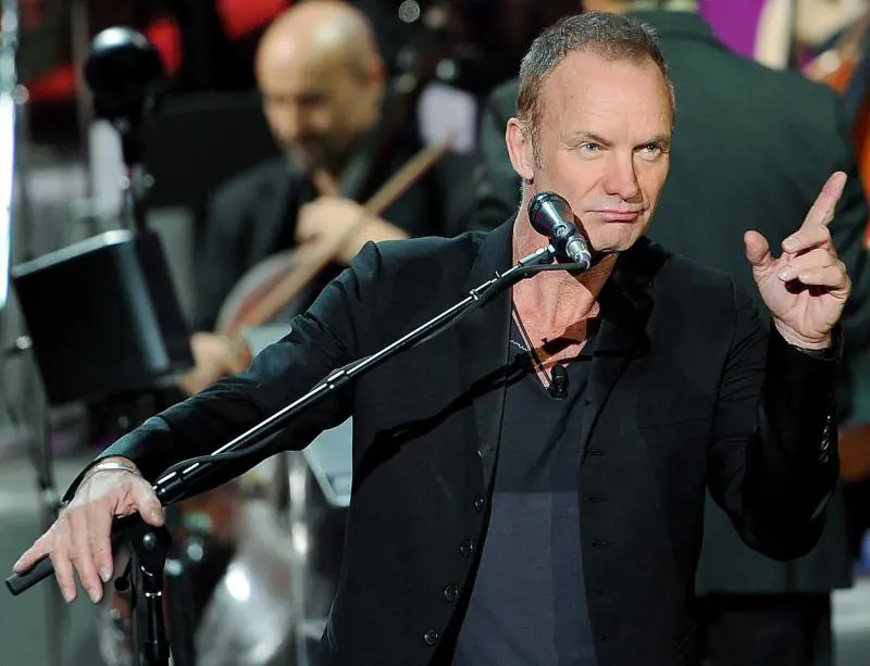 Sting incontra i fan in via Torino (ma solo quelli col cd)