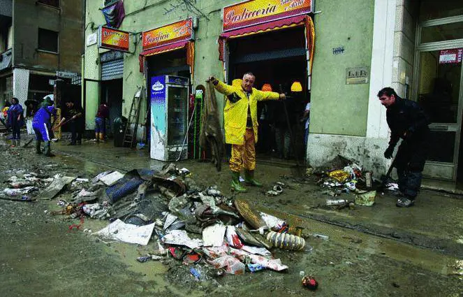 Se «certi» alluvionati aspettano ancora  i contributi promessi