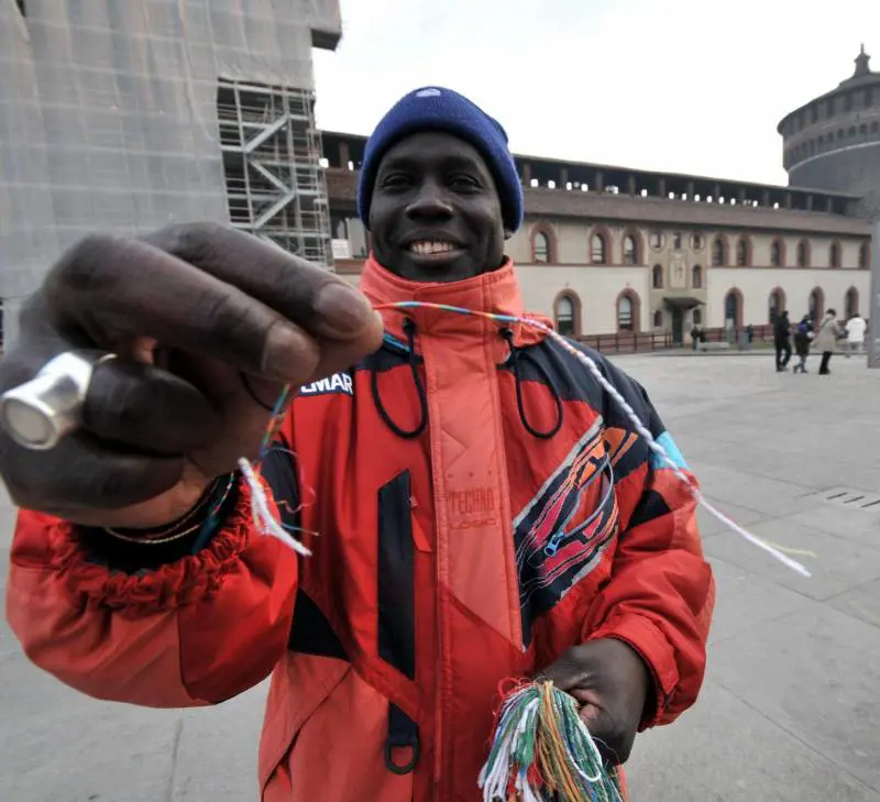 Il Castello sotto assedio. Dei vu’ cumprà
