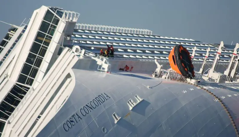 Costa: "Schettino voleva che mentissimo tutti"