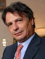 La scure di Moodys taglia le ali di Mps