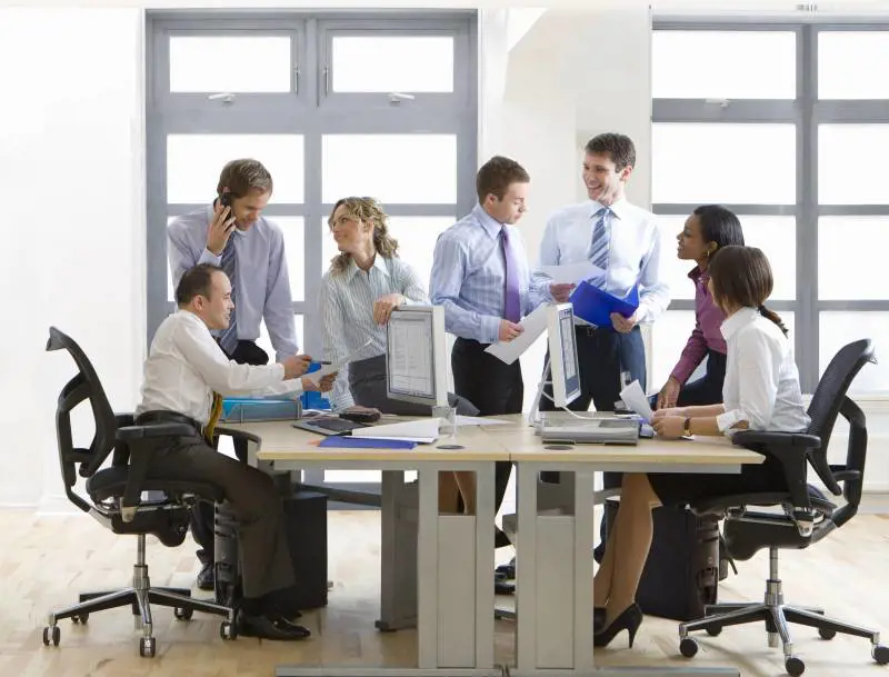 Quote rosa a secco, è caccia alle manager