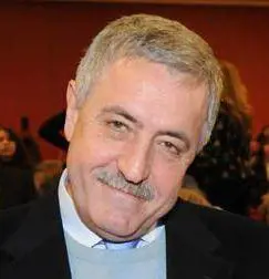 In cinquemila alle urne Il duello Podestà-Sisler  cambia il volto del Pdl