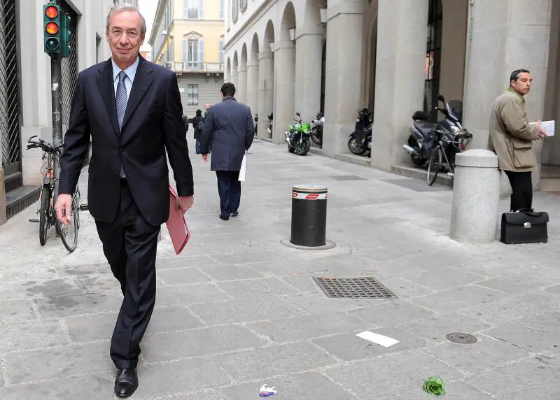 Unicredit, Palenzona rinuncia a sfidare Rampl