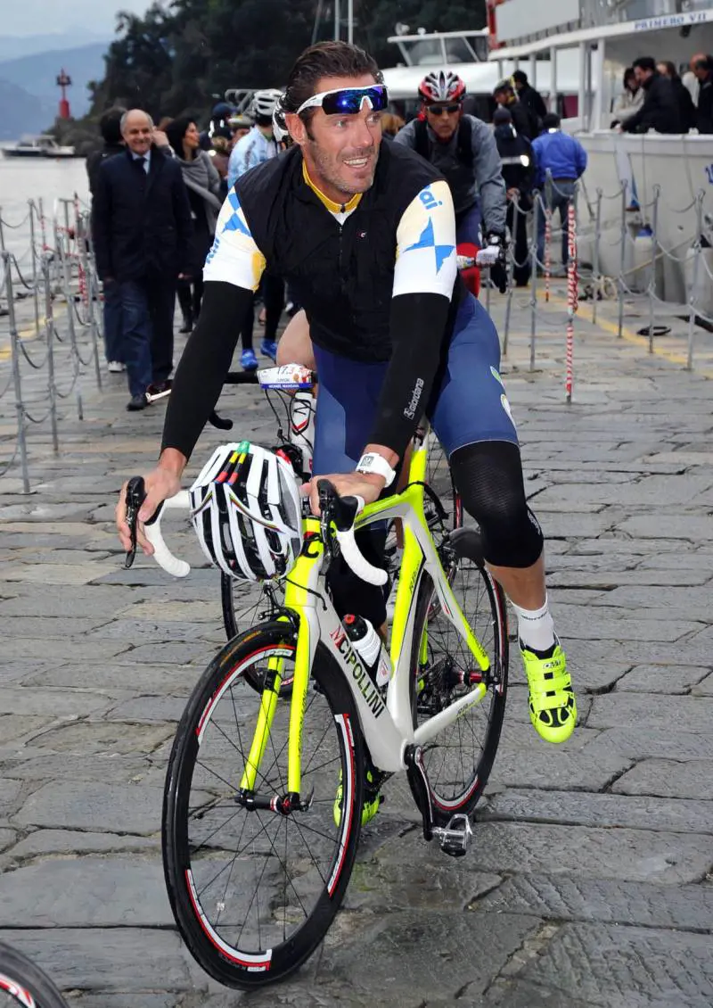 Stalking e maltrattamenti: Mario Cipollini davanti al gup