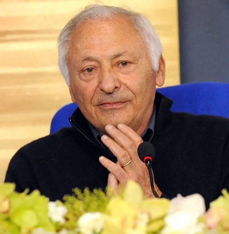 Scritta la storia della «Squadra del cuore» e dei suoi 100 partecipanti