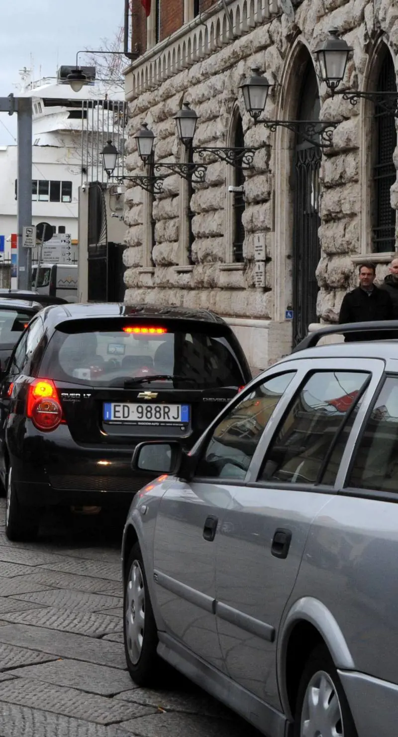 Bollo auto, nuova proposta: tre anni senza per nuove auto