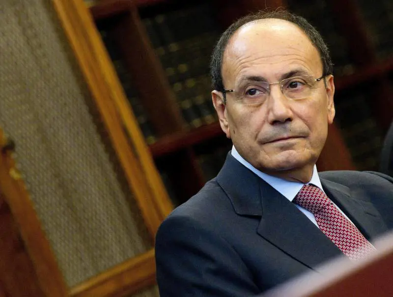 Giornalisti in galera, bocciato l'articolo 1 del ddl diffamazione