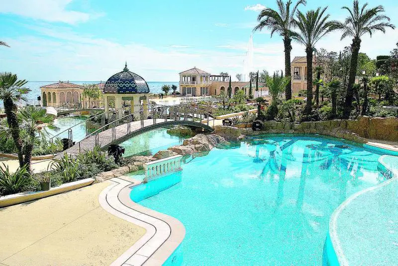 Lusso, nobiltà e stelle della musica A Montecarlo un'estate da cantare