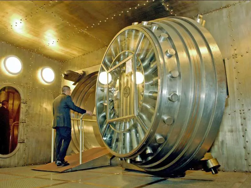 In Svizzera potrebbe tornare il segreto bancario