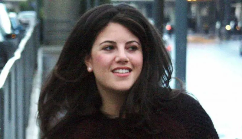 La Lewinsky dopo il caso Weinstein: "Clinton abusò del suo potere"