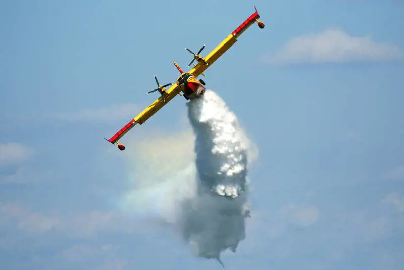 Estate a rischio incendi: solo 12 canadair in tutta Italia