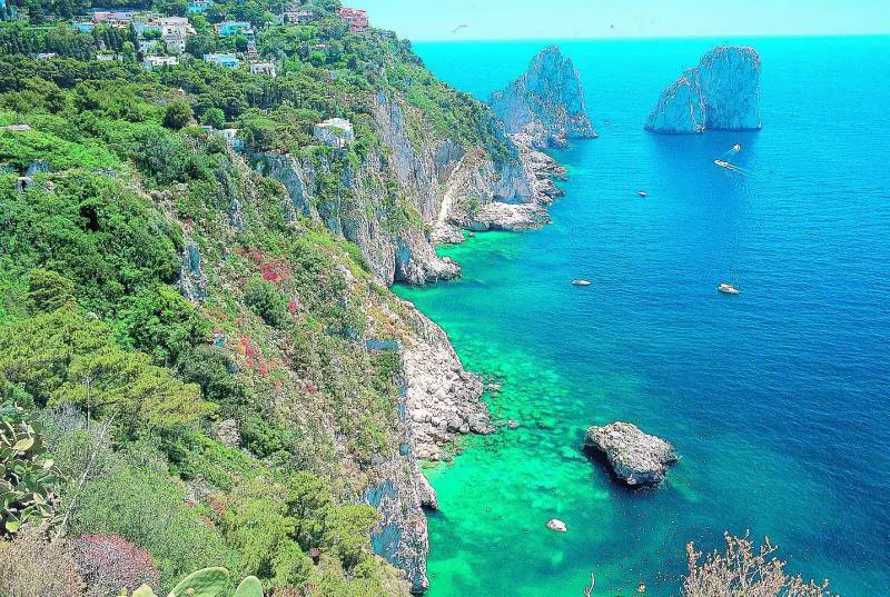 Le due regine del Mediterraneo si uniscono sotto un unico scettro