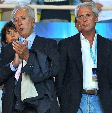 Camfin, altre carte riaccendono la guerra