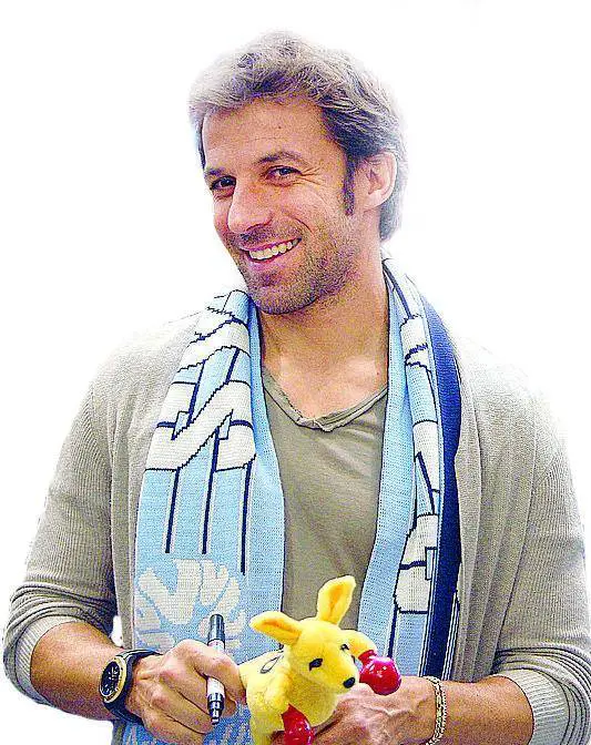 Del Piero accolto da eroe del nuovo mondo