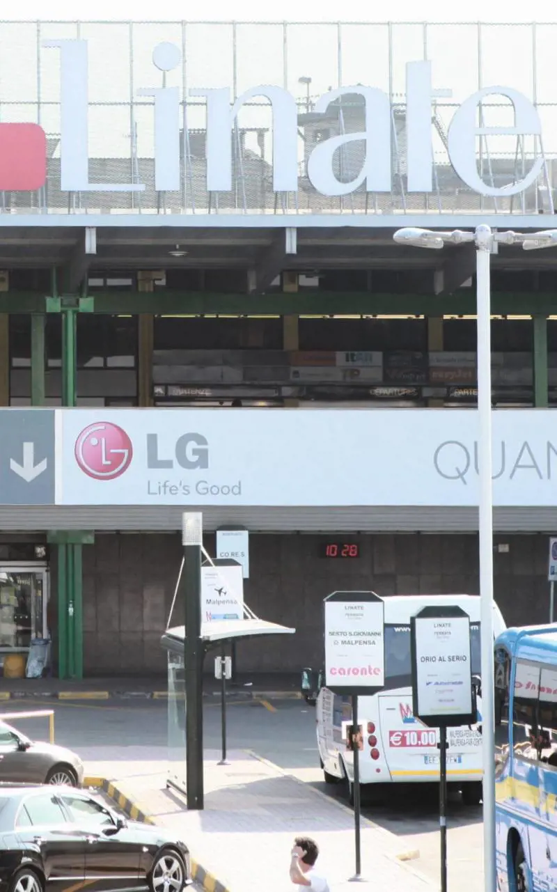 Vendono le azioni Sea E intanto Malpensa  perde altri cento voli