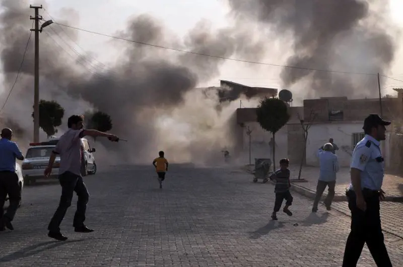 Siria-Turchia, ancora tensioni: Damasco colpisce Akcakale, Ankara risponde col fuoco