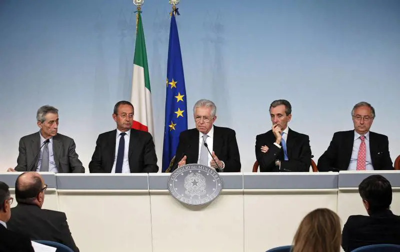 Approvata la Legge di stabilità, sale l'Iva e scende l'Irpef