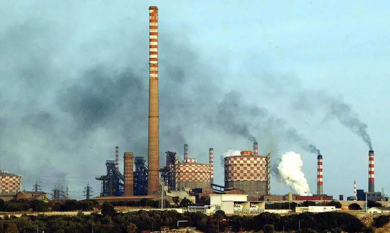 Dati choc sul cancro a Taranto Muoiono più donne e bambini