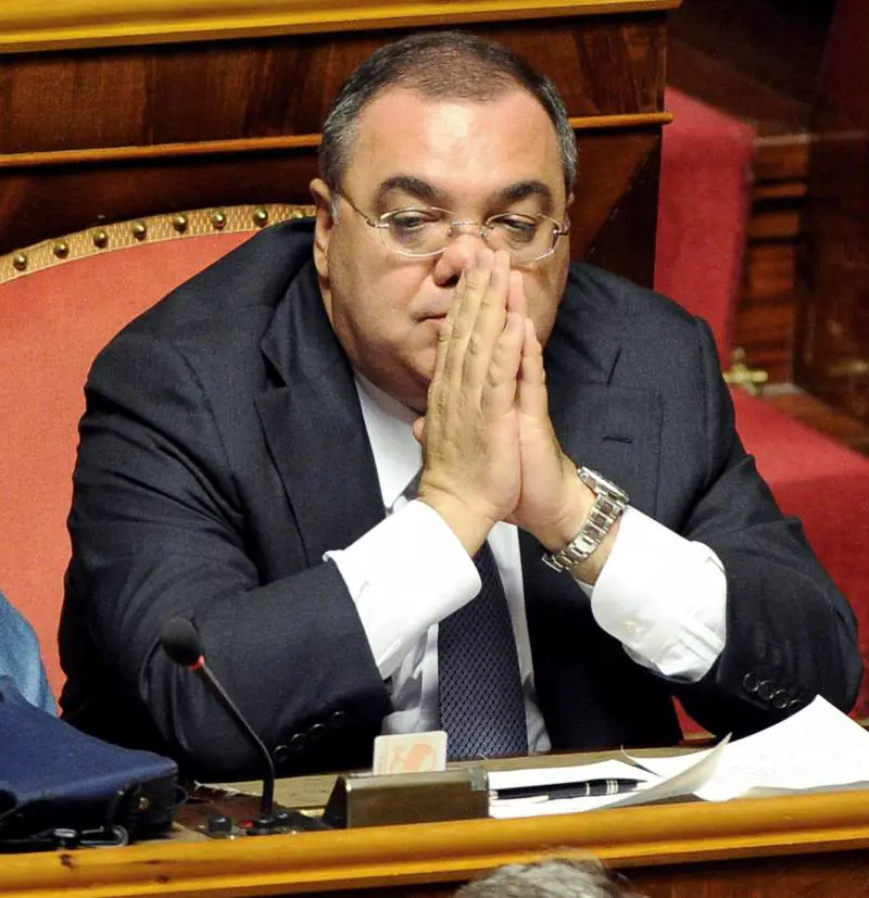 "Così il Cavaliere era spiato dal Sismi"