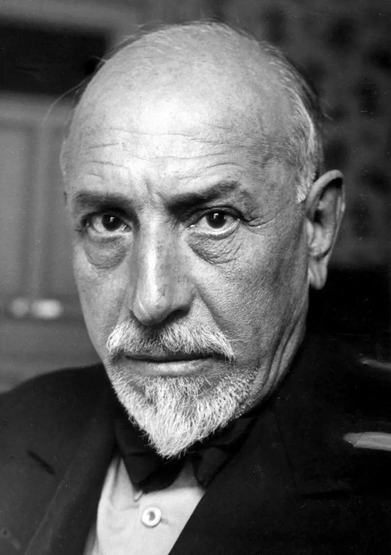 Pirandello in "Liolà" vestì di falsa allegria l'ossessione per la ricchezza e il sesso