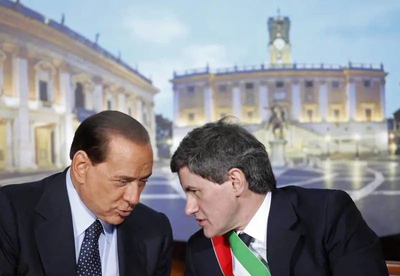 Alta tensione nel Pdl, la destra prepara l'offensiva