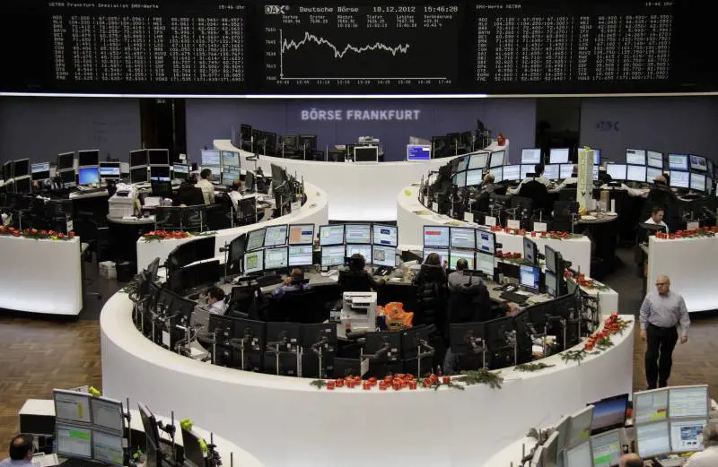 Lo spread sotto i 300 punti: Piazza Affari in netto rialzo