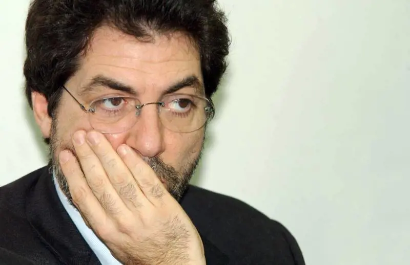 Scandalo sanità in Puglia L'ex braccio destro di Vendola condannato a due anni