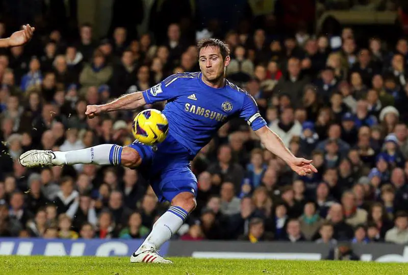 Lampard, Walcott, Llorente occasioni di fine stagione