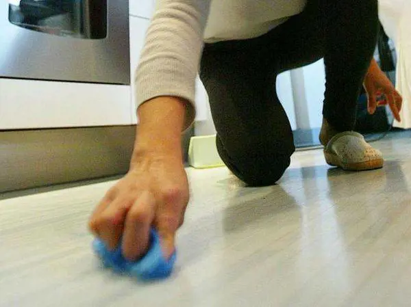 Helpling compra Spikifi