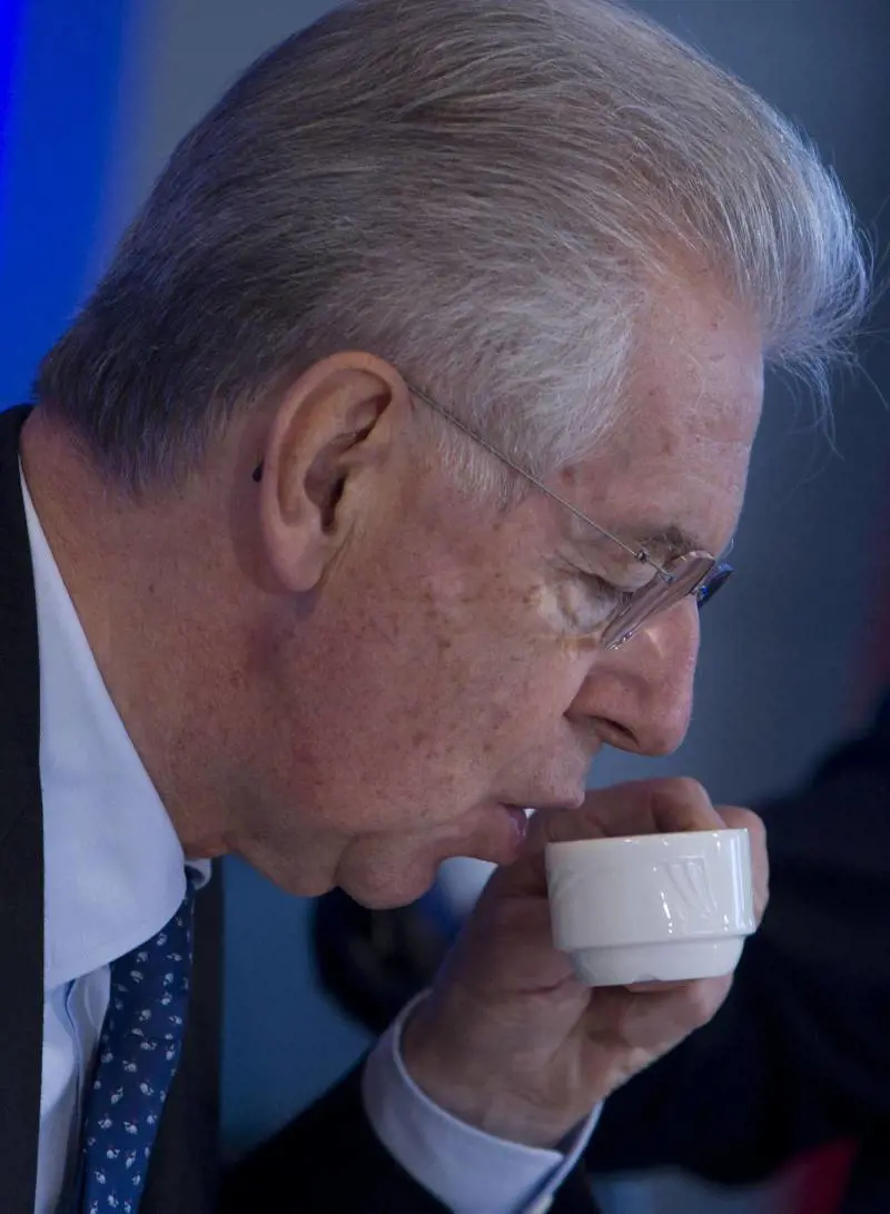 Monti disperato vuol congelare il redditometro