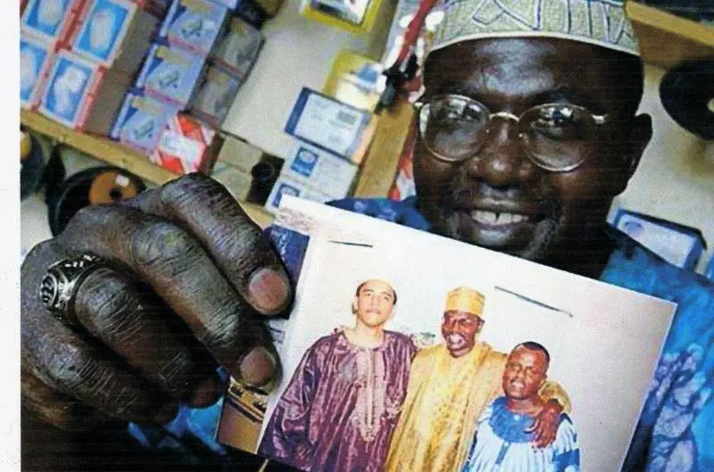 Ora Obama si candida in Kenya. Ma è il fratello...