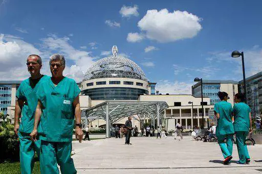 San Raffaele, i lavoratori bocciano l'accordo
