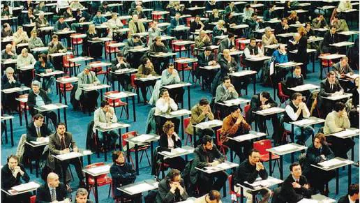 Concorsone nel caos, mediocrità per sentenza: ora è il Tar che sceglie i prof